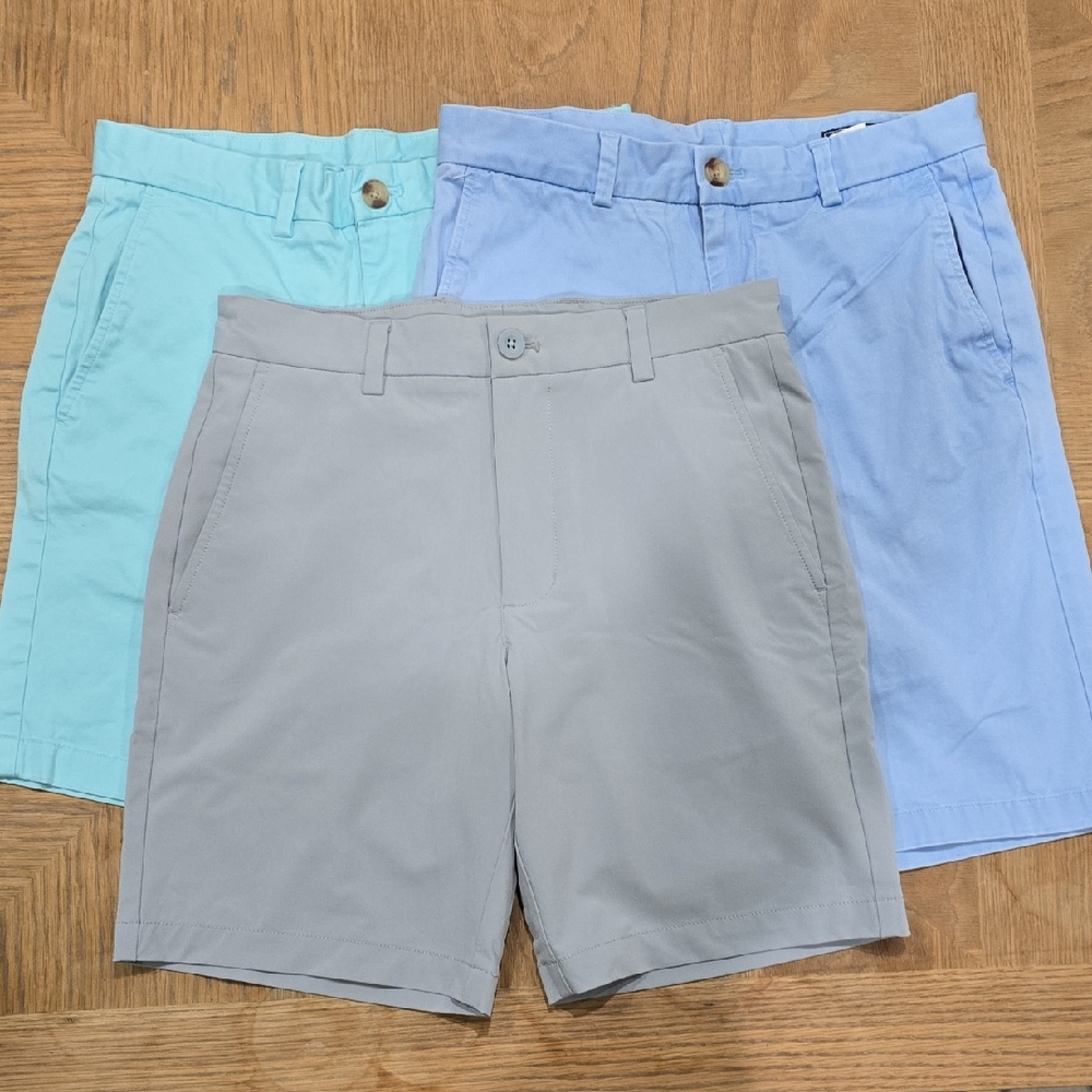 Vineyard Vines Men's Shorts Collection of 3 Size 28